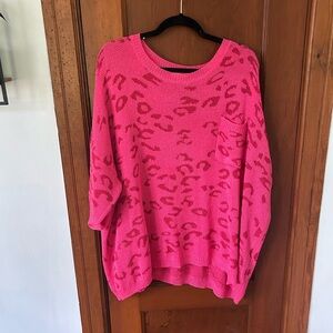 JODIFL Pink Crew Neck Sweater with Textured Animal Print